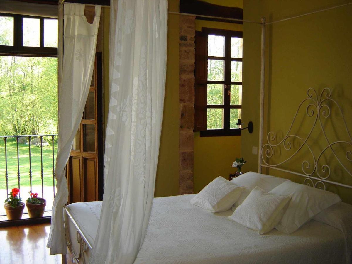 Отель Casona De Сан-Панталеон-де-Арас Экстерьер фото